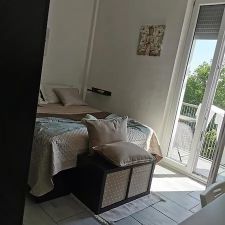 Stanze Park Delle Favole Guest house Milan